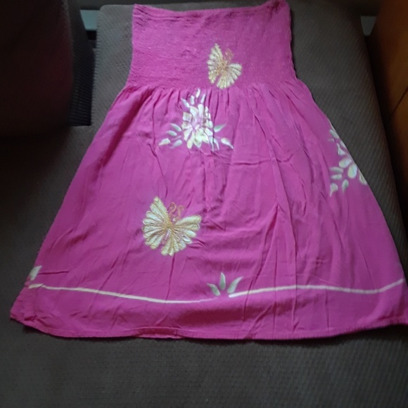 Dress - Picture 1 of 3